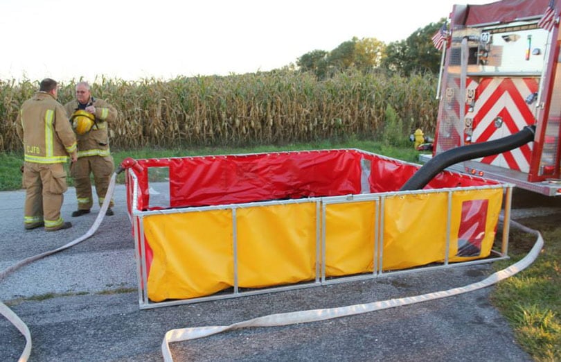 This custom folding frame tank has clear pannels on each side, so you can easily see the water level