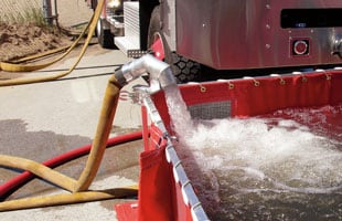 Firefighting supply line bracket