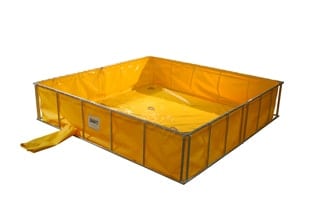 A standard folding frame tank with a quick release drain tube